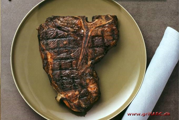 steak, rødvinsmarineret