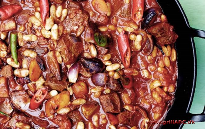 Chili con carne med cremefraiche