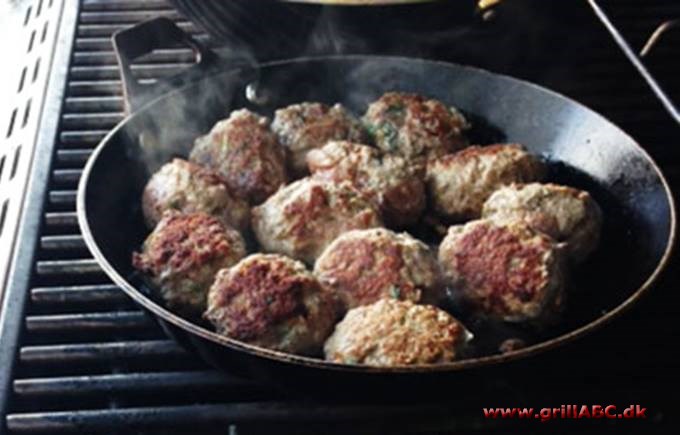 Kalvefrikadeller