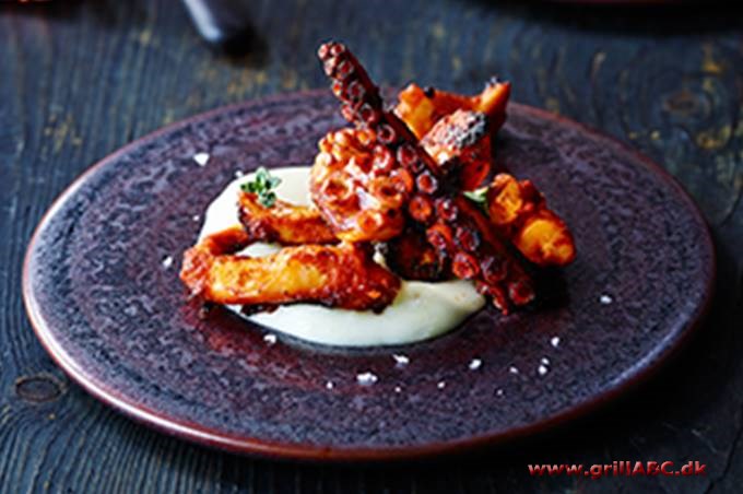 Blæksprutte grillet - Pulpo a la brasa