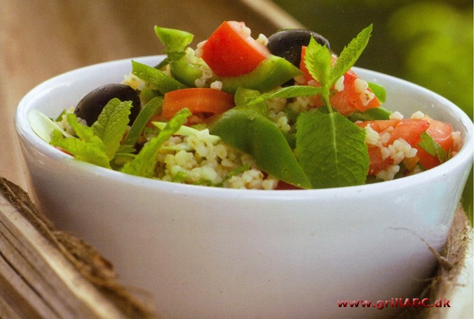 Tabbouleh opskrift på nem og lækker bulgursalat