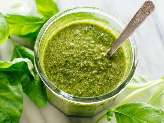 Pesto.